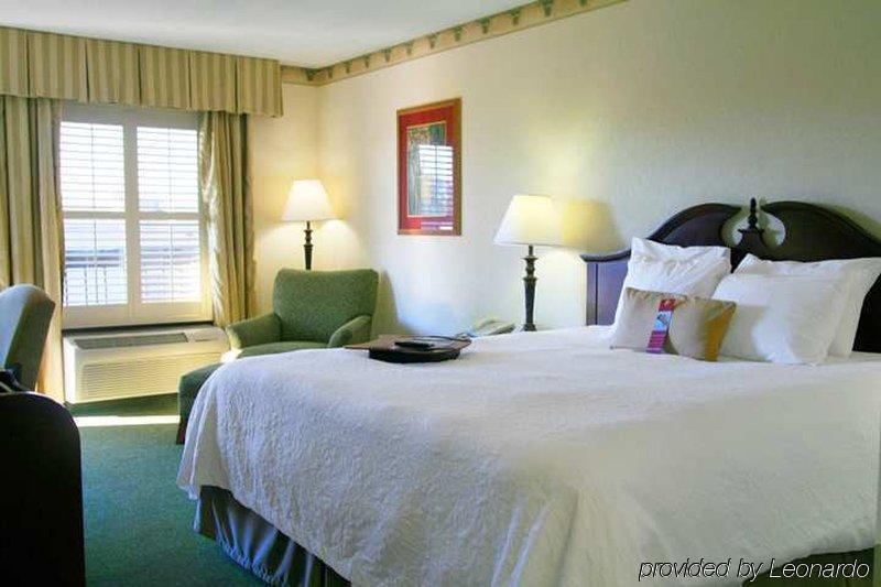 Clarion Pointe Huntsville Research Park Номер фото