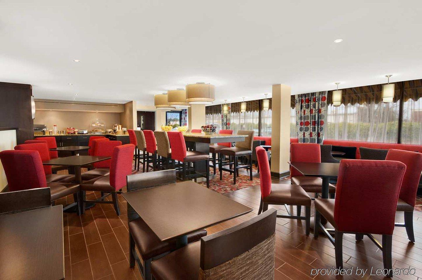 Clarion Pointe Huntsville Research Park Экстерьер фото